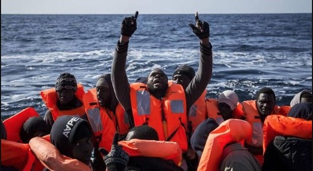 Migranti, Msf: «Oltre 100 morti in naufragio al largo della Libia»