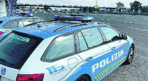 Assolti nove agenti della polizia stradale