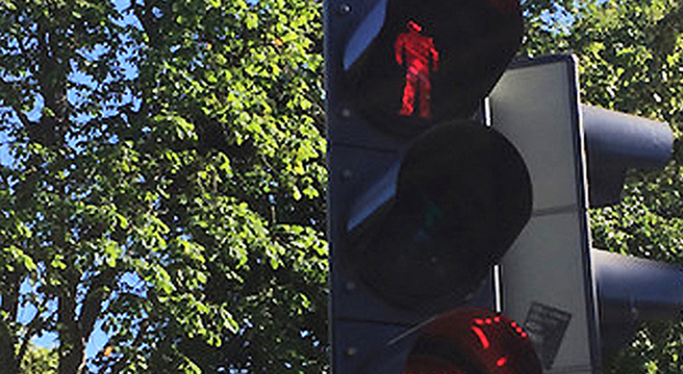 La novità: arriva anche in Puglia il semaforo intelligente, se superi i 50 km/h diventa rosso