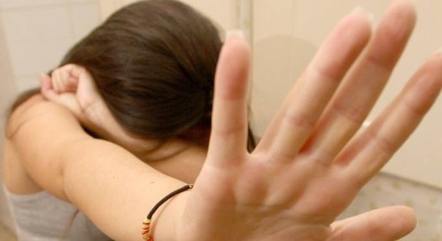 Abusi sessuali su minori, due casi a Salerno e provincia