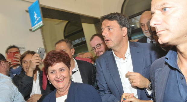 Renzi in tour per la Puglia, in serata visita alle ExFadda e alla casa di Moro
