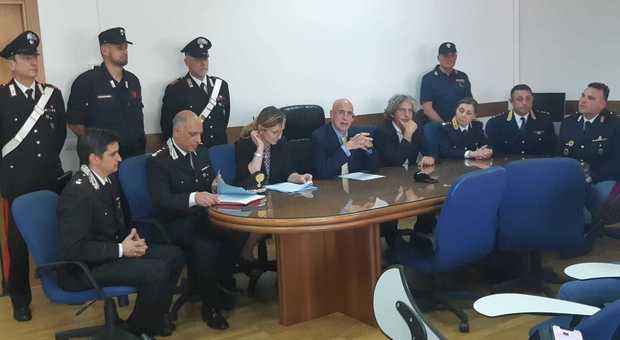 La conferenza stampa con il procuratore aggiunto di Roma Michele Prestipino e i pm che hanno condotto l'inchiesta