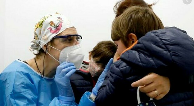 Vaccini ai bambini nel Lazio, 650 pediatri pronti: «Iniezioni a luglio»