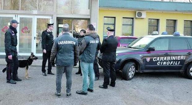 Spinelli a scuola, sos ai carabinieri: controlli su 250 studenti