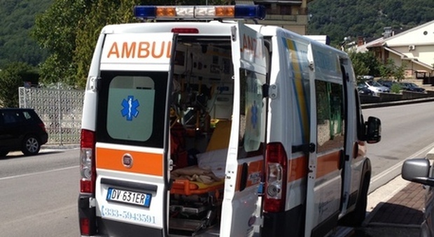 Firenze, donna incinta cade dalla finestra: gravissimi la 22enne e il bimbo