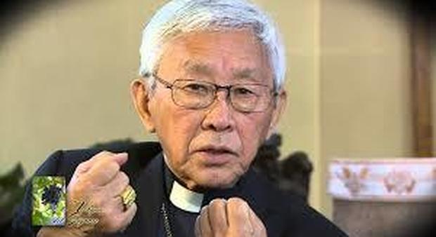 Il cardinale Zen accusa Papa Francesco: «Sta svendendo la Chiesa in Cina»