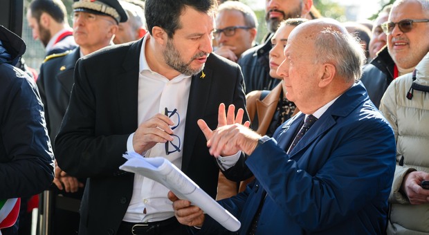 Il vice premier Salvini con l'assessore regionale Enrico Melasecche