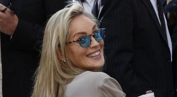 Giallo su Sharon Stone ricoverata in ospedale in Brasile