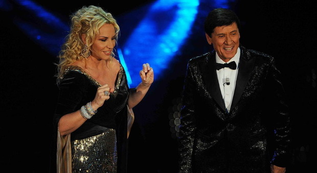 Antonella Clerici e Gianni Morandi al Festival di Sanremo del 2011