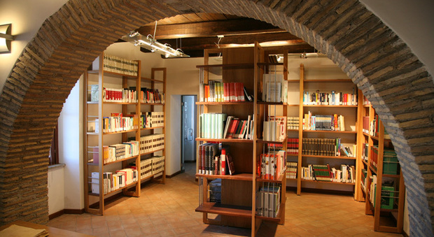 La biblioteca comunale di Montalto
