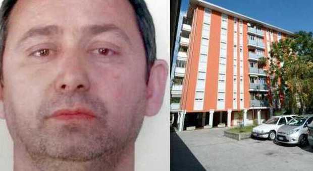 Ex bandito nella casa Ater a 12 euro «Nessuno mi aiuta, qui siamo in 10»