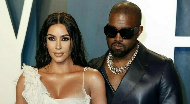 Kim Kardashian e Kanye West si sono lasciati: «Divorzio è imminente, lei non ne può più»