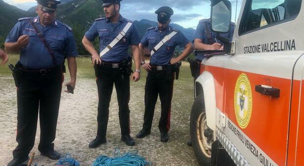 I carabinieri sequestrano le corde dei due alpinisti