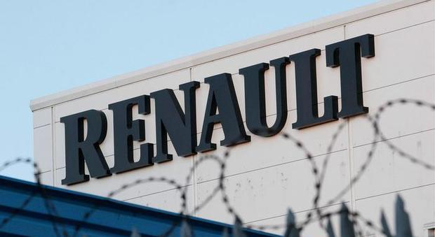 Coronavirus, Renault ferma tutti gli impianti in Francia e Spagna