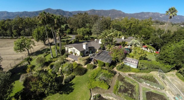 immagine California, Oprah Winfrey spende 28 milioni di dollari per acquistare un ranch a Montecito e non avere vicini