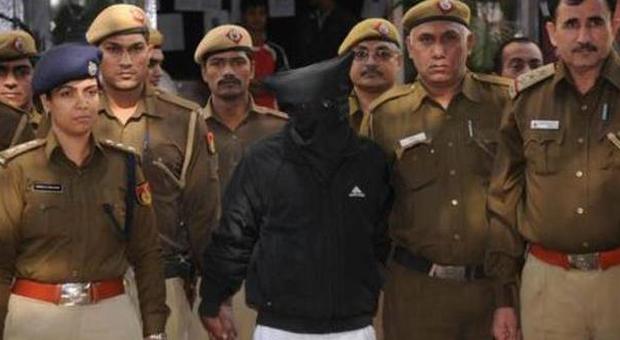 India, violentò una cliente 25enne: tassista di Uber condannato all'ergastolo