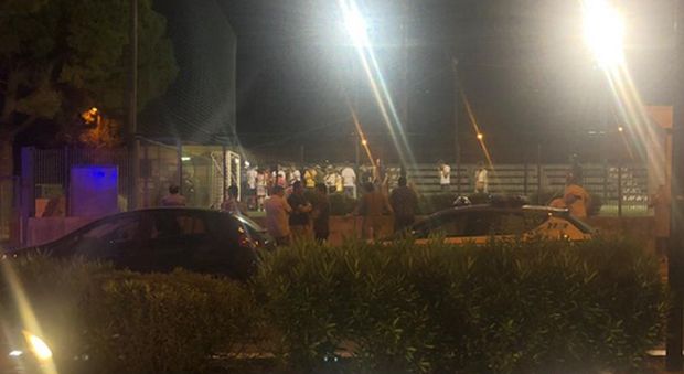 Lecce, poliziotto morto durante la partita di calcetto: si è accasciato sotto gli occhi degli amici