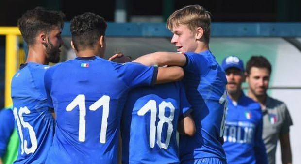 Calcio, l'Italia batte 3-0 la Grecia e va in finale ai Giochi del Mediterraneo