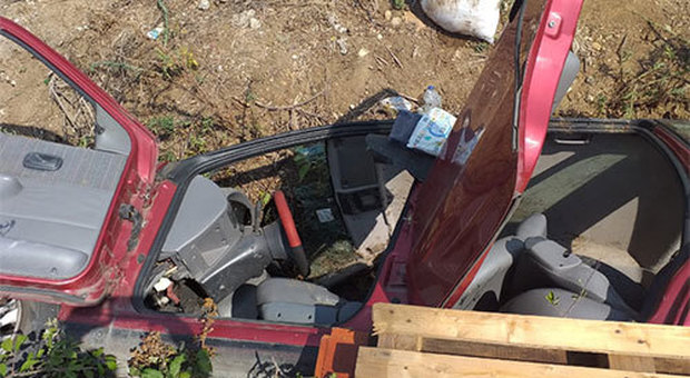 L'auto si ribalta: donna 53enne finisce in ospedale nel Salernitano