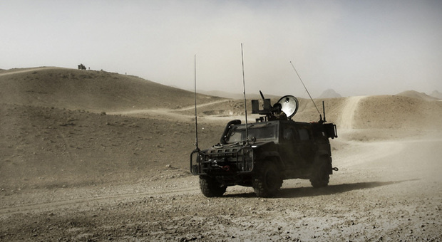 Afghanistan, razzo contro un blindato Lince: nessun italiano ferito. Ucciso attentatore