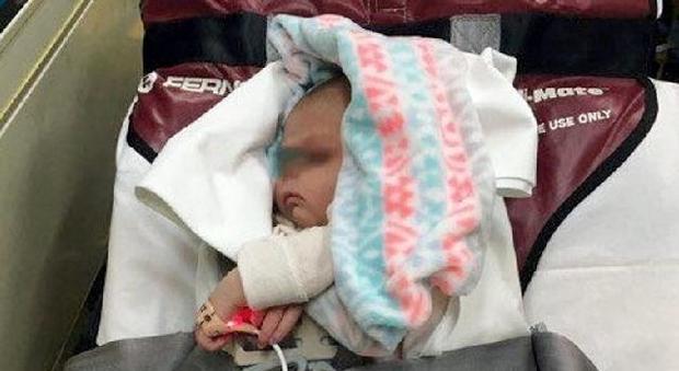 Treviso, la neonata soffoca, scatta il panico: la salvano grazie al telefono
