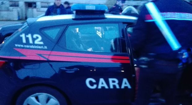 Reggio Emilia, denuncia il furto dell'auto per non pagare le multe, operaio nei guai
