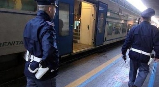 Identificati gli aggressori del treno per Schio: schiaffi e violenze a passeggero e macchinista