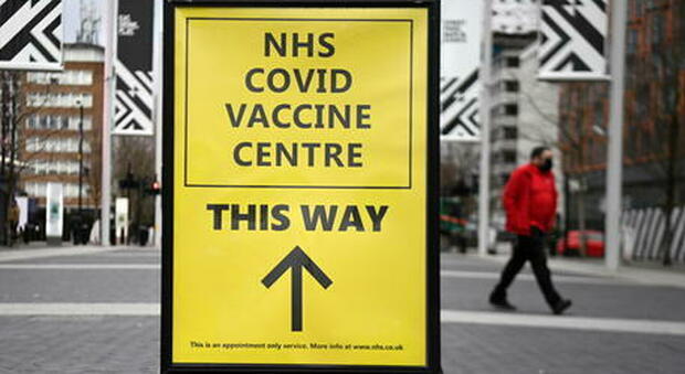Un centro vaccinale nel Regno Unito