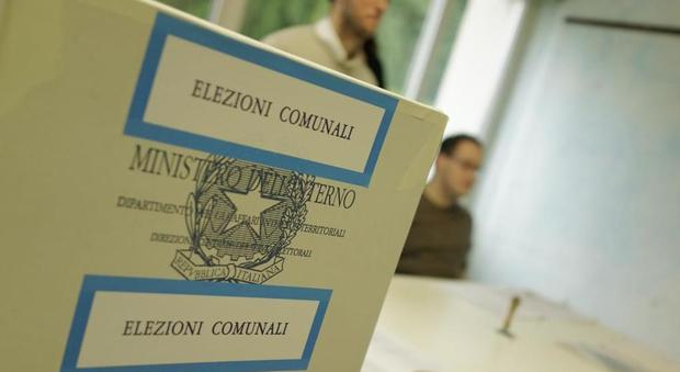 Ballottaggi in Veneto, la sfida per la fascia da sindaco in 7 Comuni