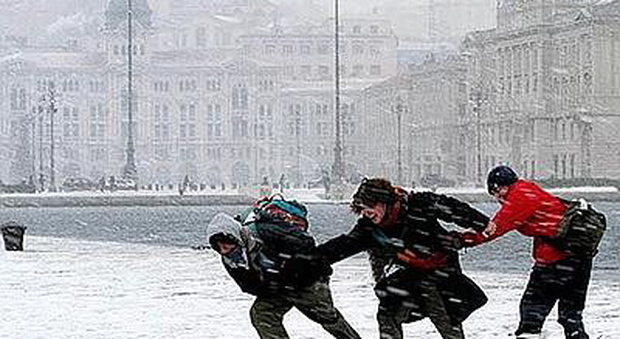 La Bora concede una tregua a Trieste, ma arriva la neve /Tutte le temperature