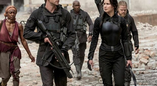 Stasera in tv martedì 6 luglio su Italia 1, «Hunger Games - Il canto della rivolta»: curiosità e trama del film con Jennifer Lawrence