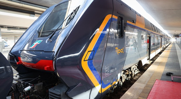 immagine Treni Napoli, nuovi orari da domenica 9 giugno con 70 Frecciarossa al giorno