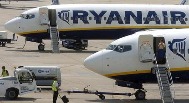 Ryanair cancella 600 voli, ecco cosa sta succedendo