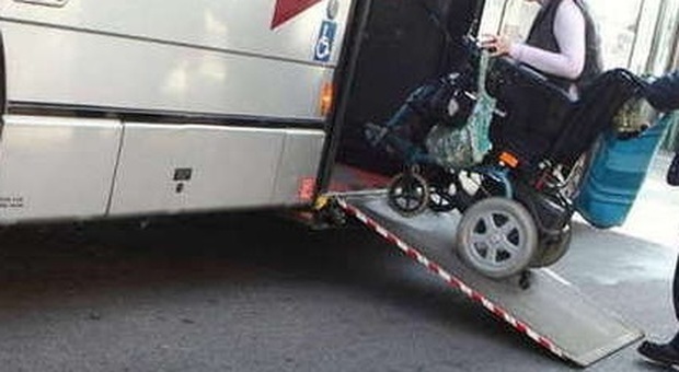 Autobus non accessibili, condannato il Comune di Sabaudia