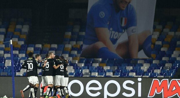 Napoli-Spezia, diretta dalle 18. Le formazioni ufficiali: Gattuso con Lozano centravanti