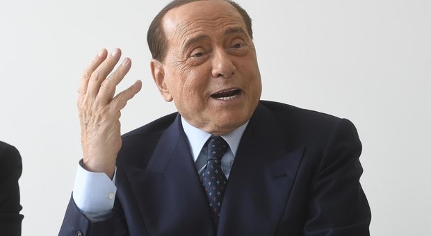 Berlusconi, il giudice: può procedere con i pignoramenti a Veronica Lario
