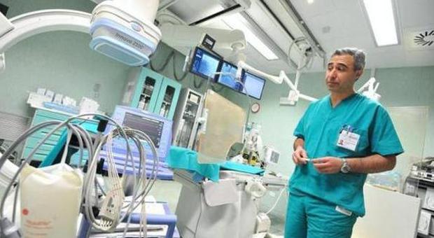 È cardiopatico, dona 380mila euro all'ospedale per i nuovi macchinari