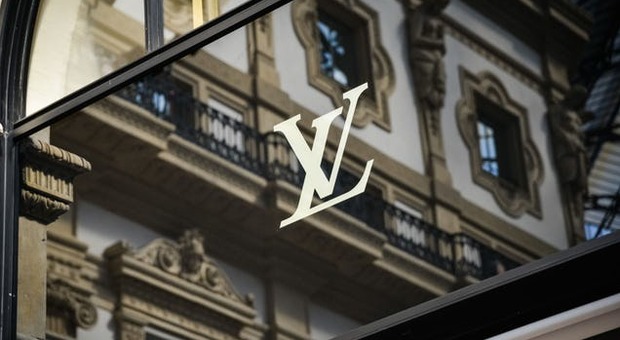 Richiesta in crescita, Louis Vuitton apre due nuovi laboratori in Francia
