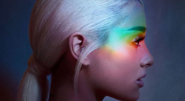 Ariana Grande torna con il nuovo singolo “No tears left to cry”