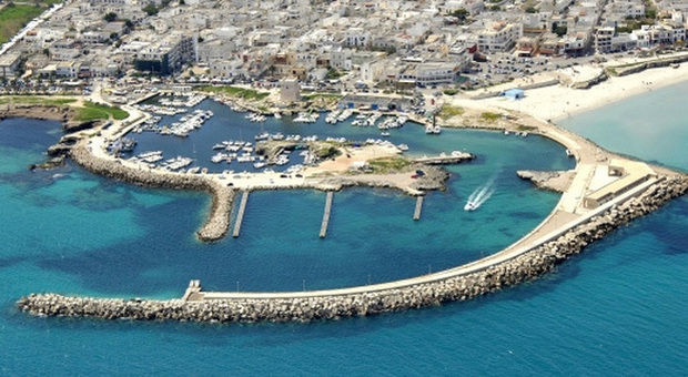 Il porto turistico di San Foca