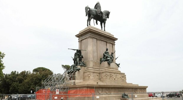 Porta Pia, Garibaldi e l'altro anniversario di Roma: da due anni il Generale è chiuso in gabbia (e vorrebbe scappare)