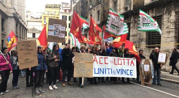 La manifestazione dei dipendenti Wanbao Acc a Roma