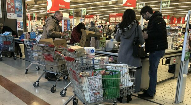 Trapani, rubò mozzarella e pancetta al supermercato per 10 euro: assolta dopo 2 anni