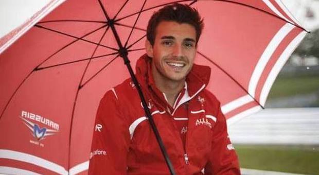 Jules Bianchi è uscito dal coma e respira da solo: il pilota di F1 migliora ma le condizioni "restano critiche"