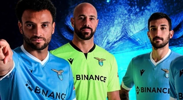 Lazio, finalmente il nuovo sponsor sulle maglietta: Binance. Trenta milioni in 3 anni