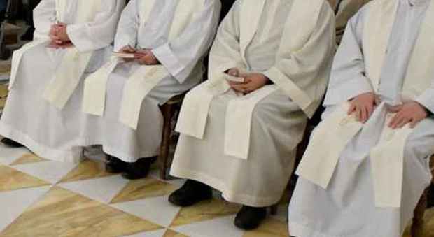 Vaticano, inchiesta porta alla luce nuove violenze sui chierichetti