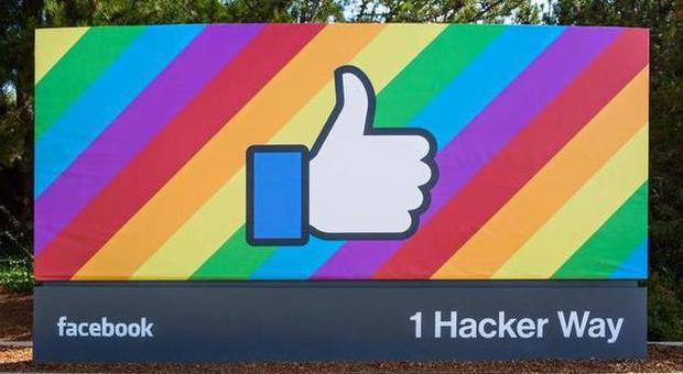 Celebrate Pride: su Facebook colora la tua foto profilo con l'arcobaleno