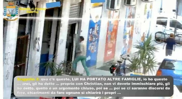 Scommesse clandestine tra Napoli e Palermo: scattano 15 arresti