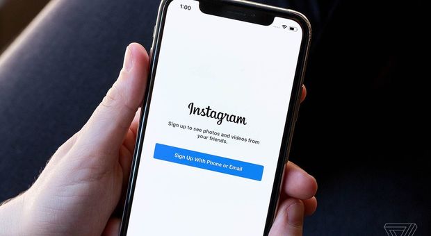 Instagram elimina post su prodotti dimagranti e chirurgia estetica: «Vogliamo tutelare le fasce più a rischio»