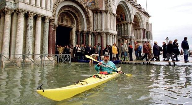 Acqua alta, un "mini Mose" per la Basilica di San Marco